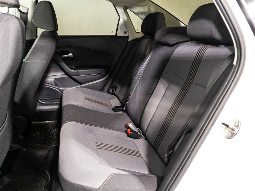 Volkswagen Polo, 2016 Фото №10