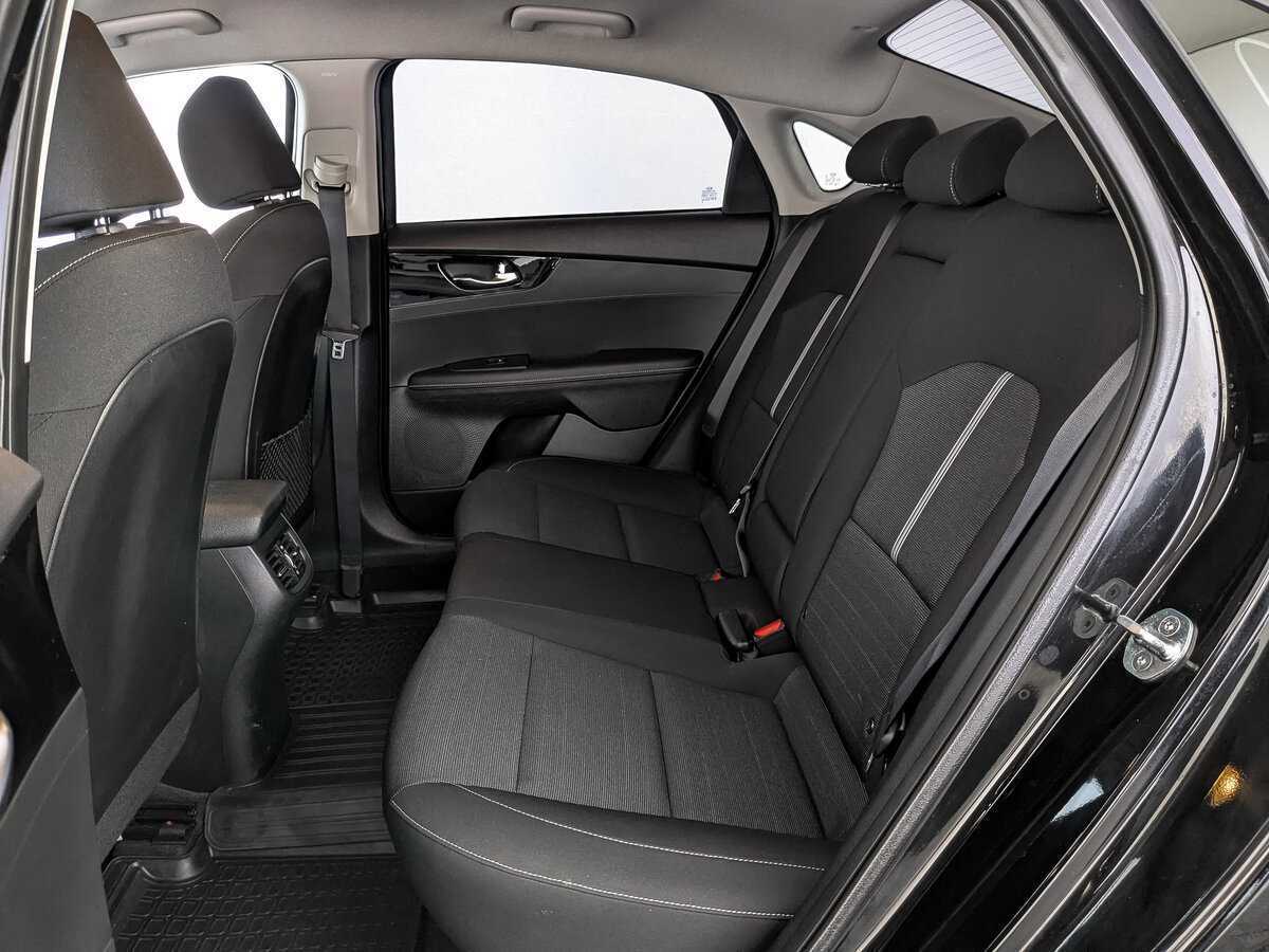 Kia Cerato, 2020 Фото №18