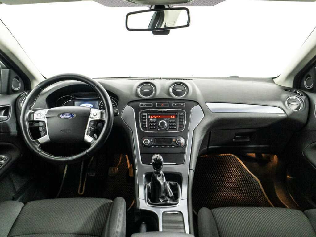 Ford Mondeo, 2014 Фото №13