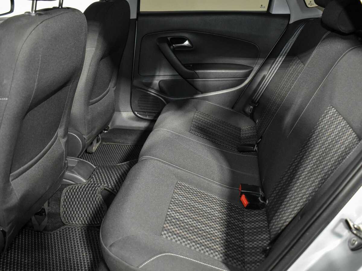 Volkswagen Polo, 2016 Фото №12