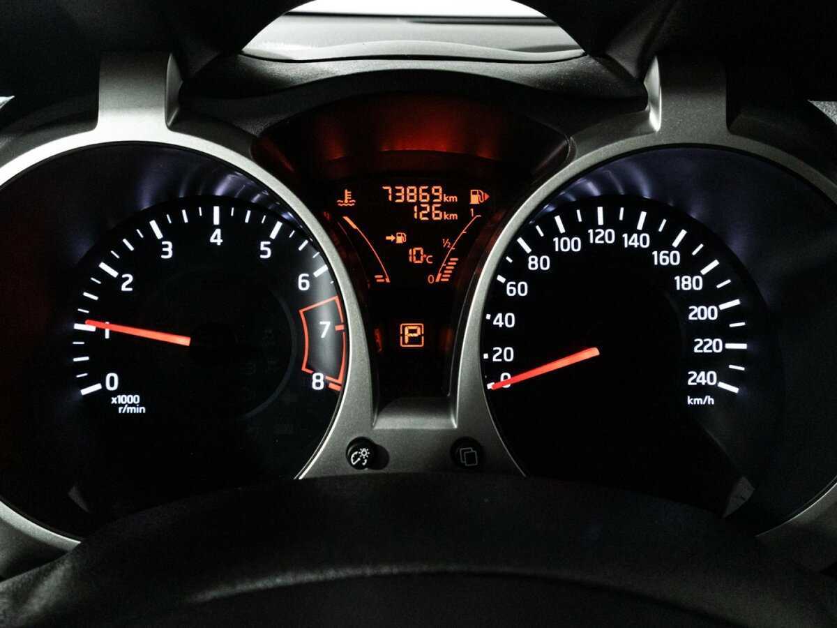 Nissan Juke, 2015 Фото №12