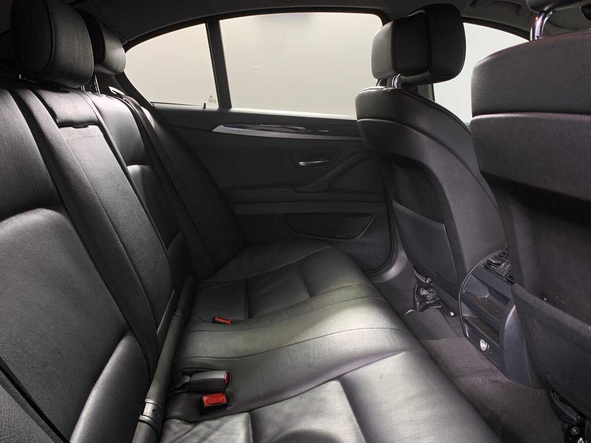 BMW 5 серии 528i, 2012 Фото №18