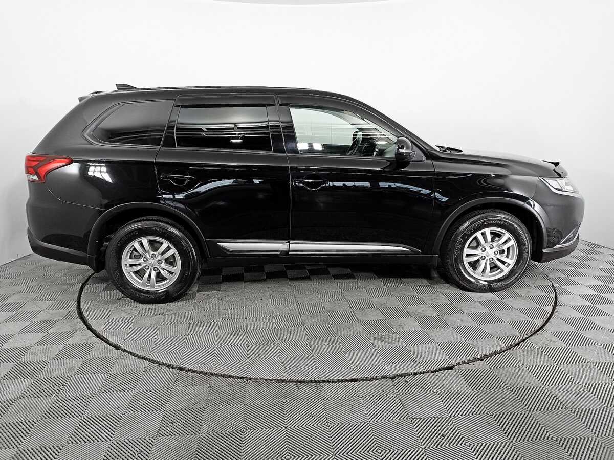 Mitsubishi Outlander, 2021 - 41 192 км. | Фото №4