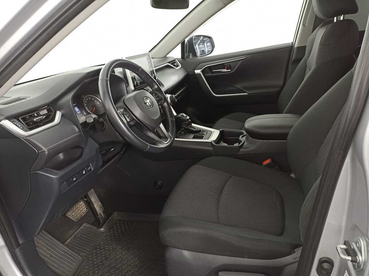 Toyota RAV4, 2019 Фото №16