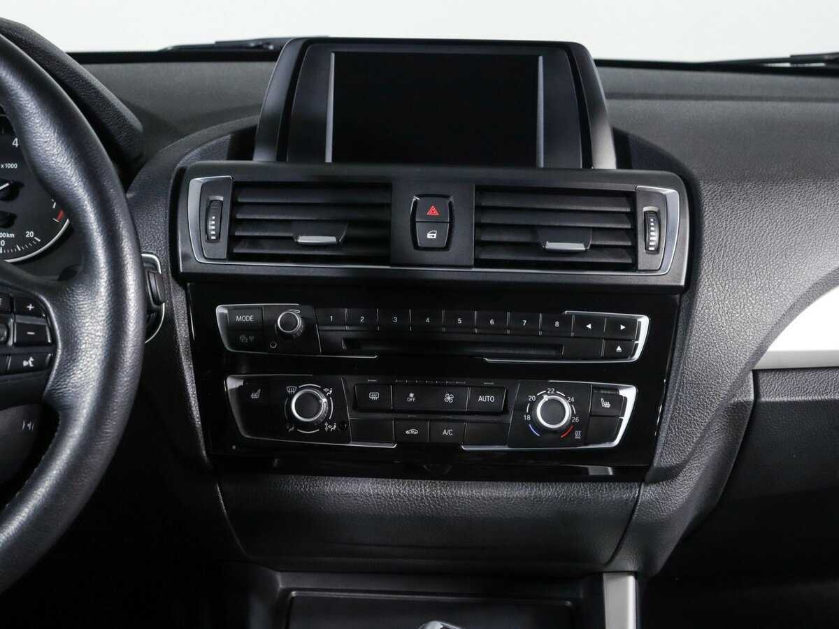 BMW 1 серии 118i, 2017 - 110 137 км. | Фото №8