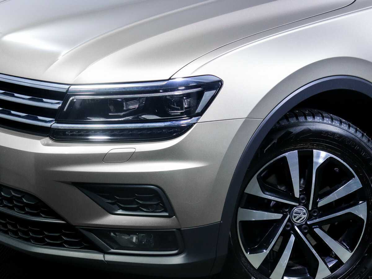 Volkswagen Tiguan, 2020 Фото №13