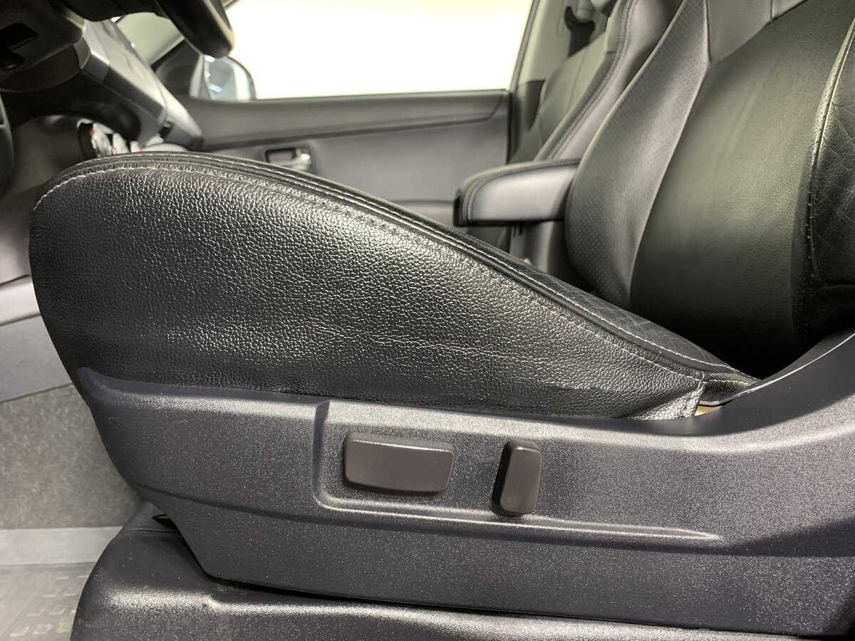 Mitsubishi Outlander, 2012 Фото №17