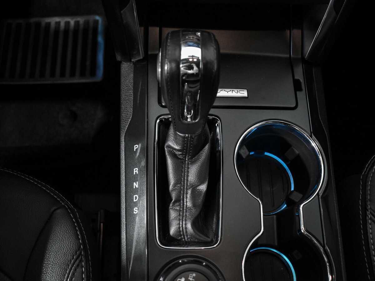 Ford Explorer, 2018 Фото №10