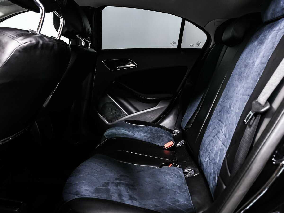 Mercedes-Benz A-Класс 180, 2017 Фото №13