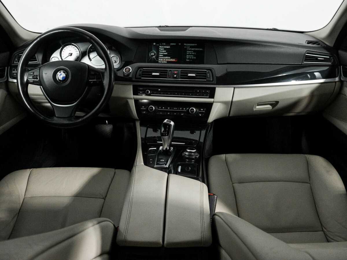 BMW 5 серии 528i xDrive, 2013 Фото №15