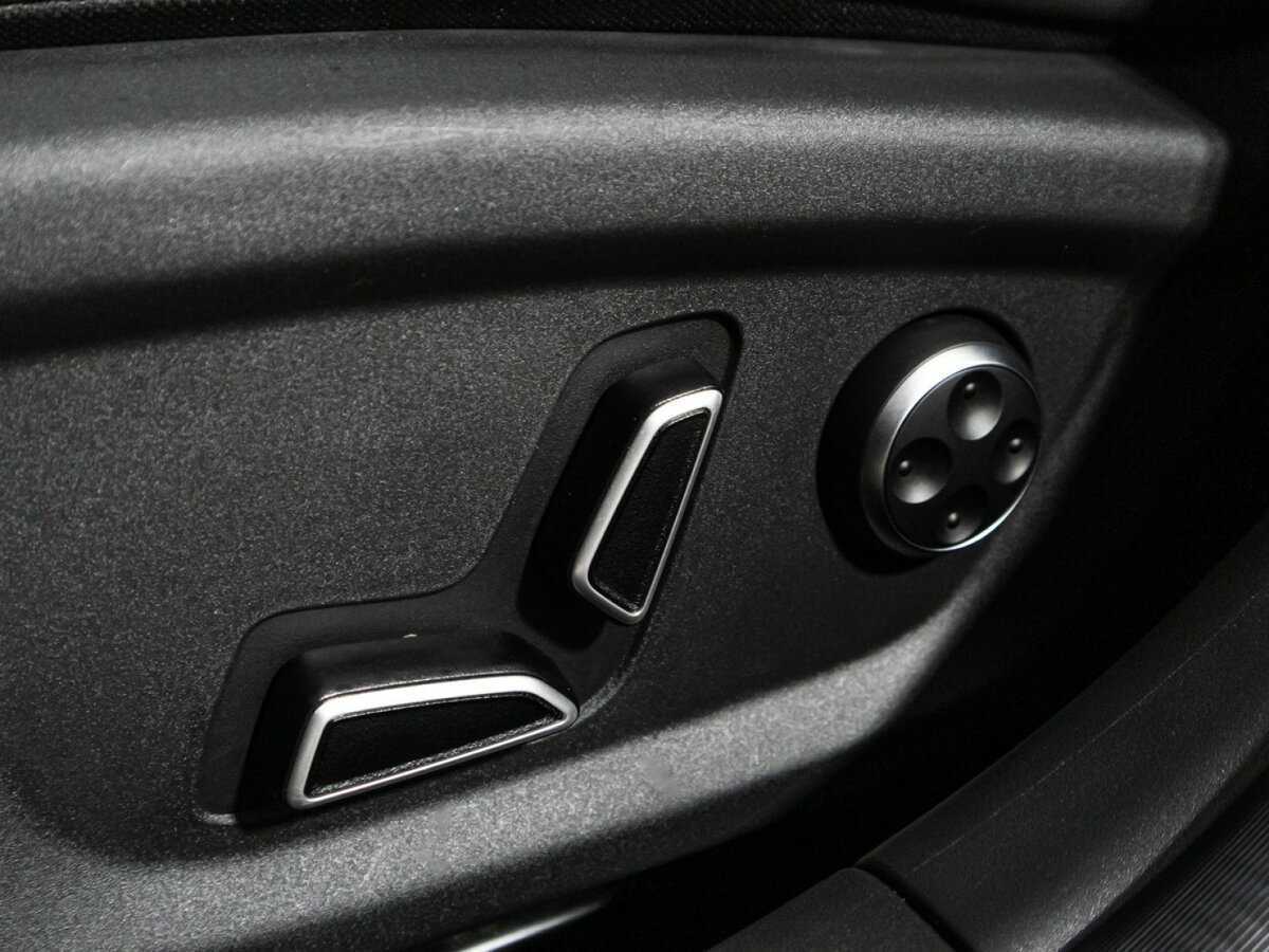 Changan UNI-V, 2023 Фото №18