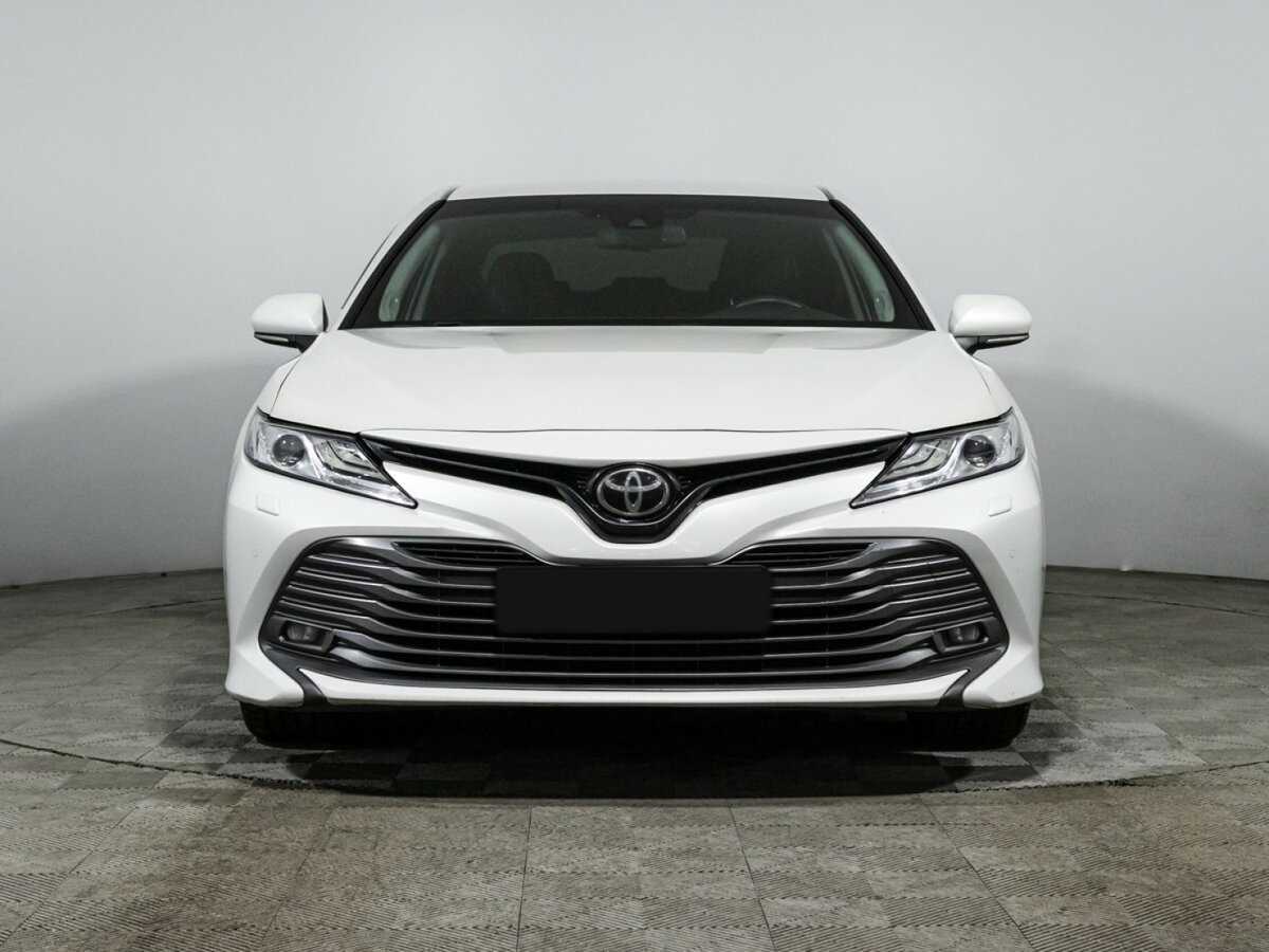 Toyota Camry, 2018 - 165 361 км. | Фото №2