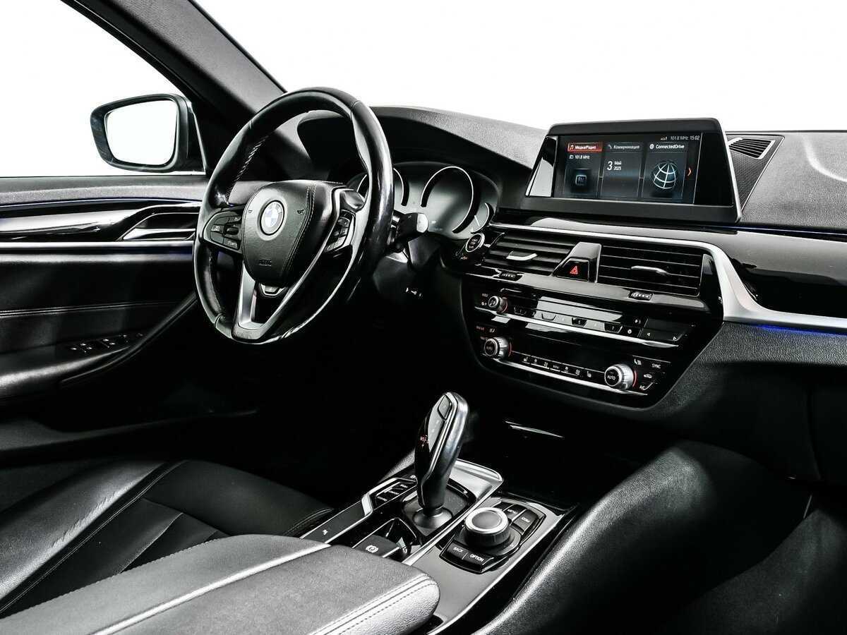 BMW 5 серии 520d xDrive, 2019 Фото №9