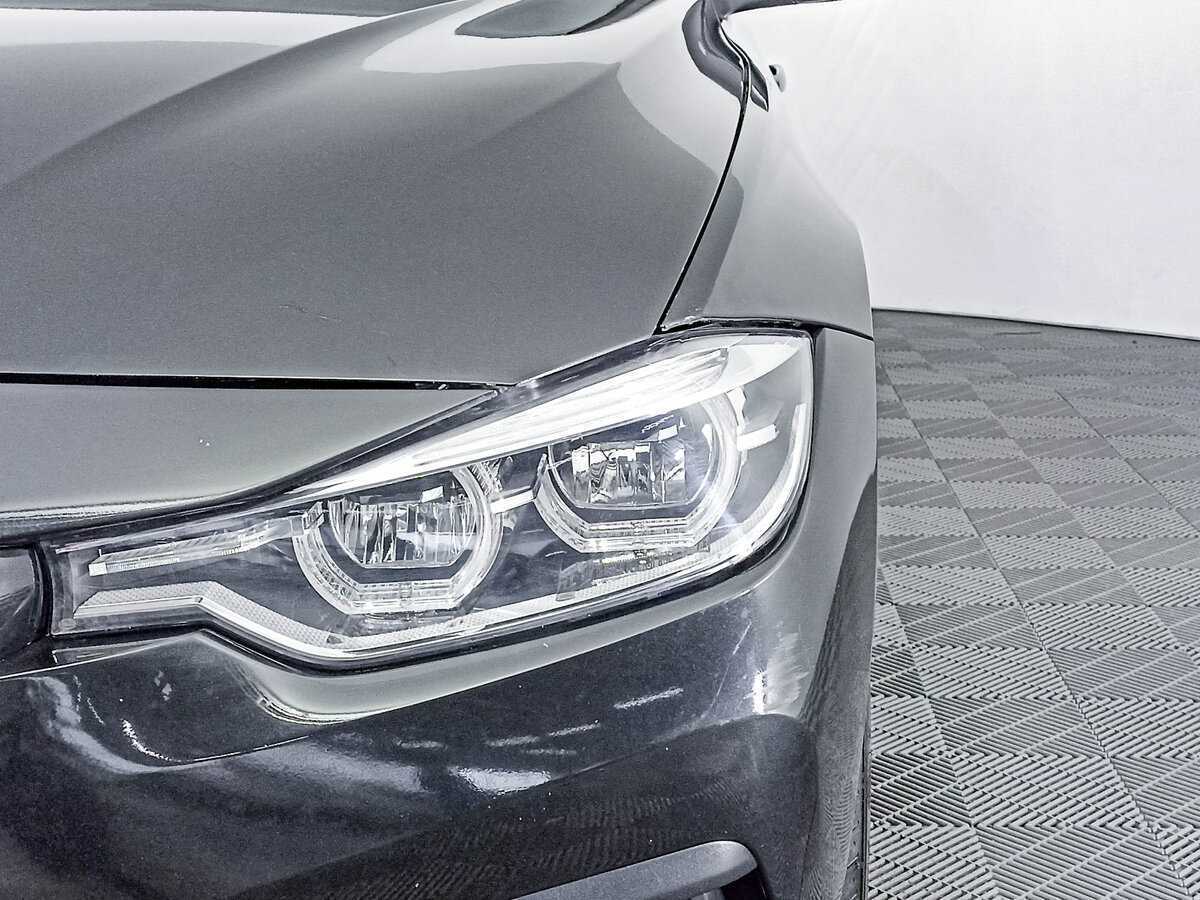 BMW 3 серии 320i xDrive, 2018 Фото №15