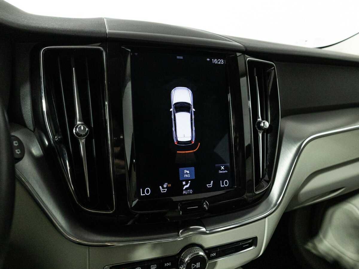 Volvo XC60, 2019 Фото №19