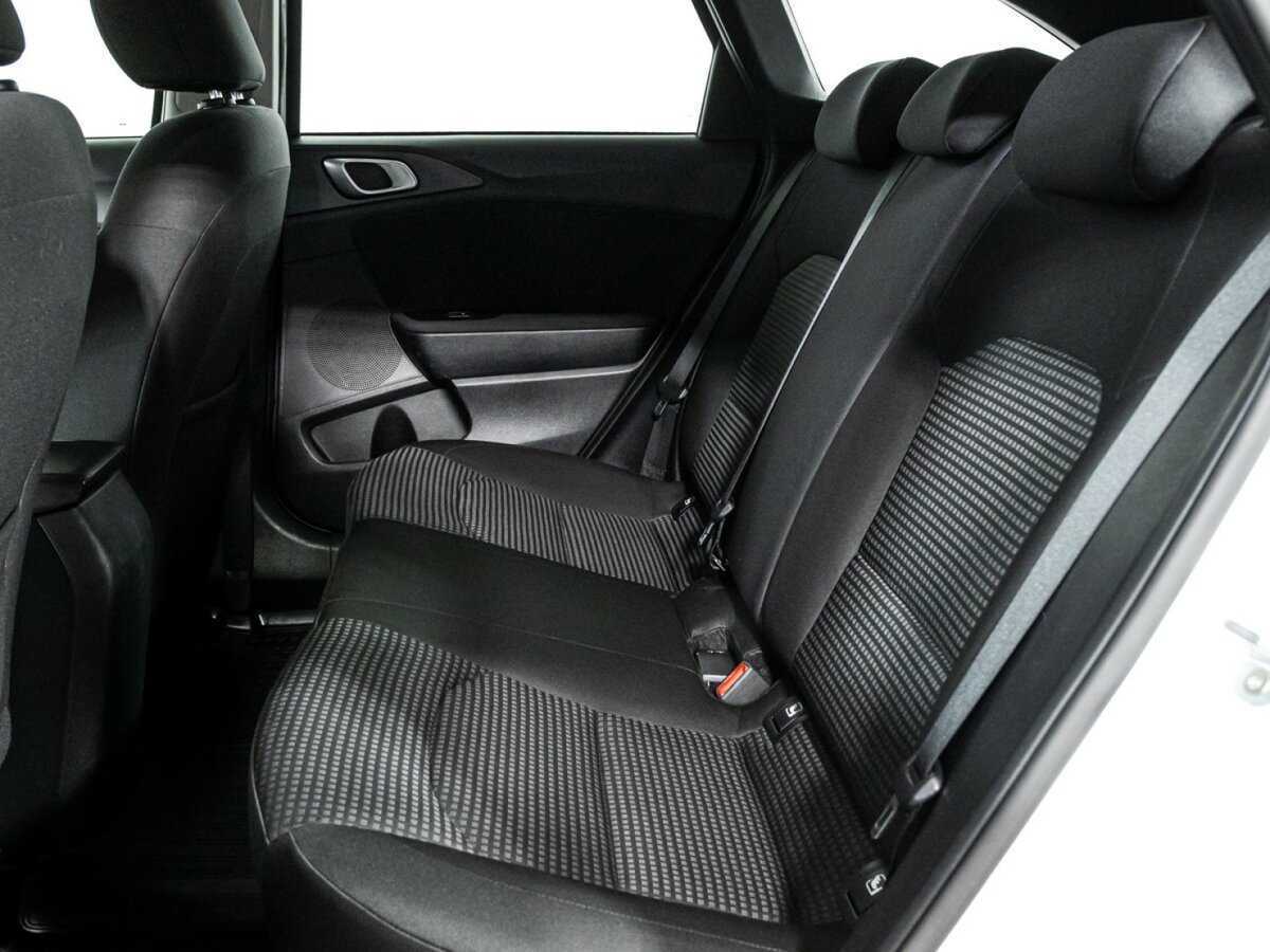 Kia Ceed, 2020 Фото №11