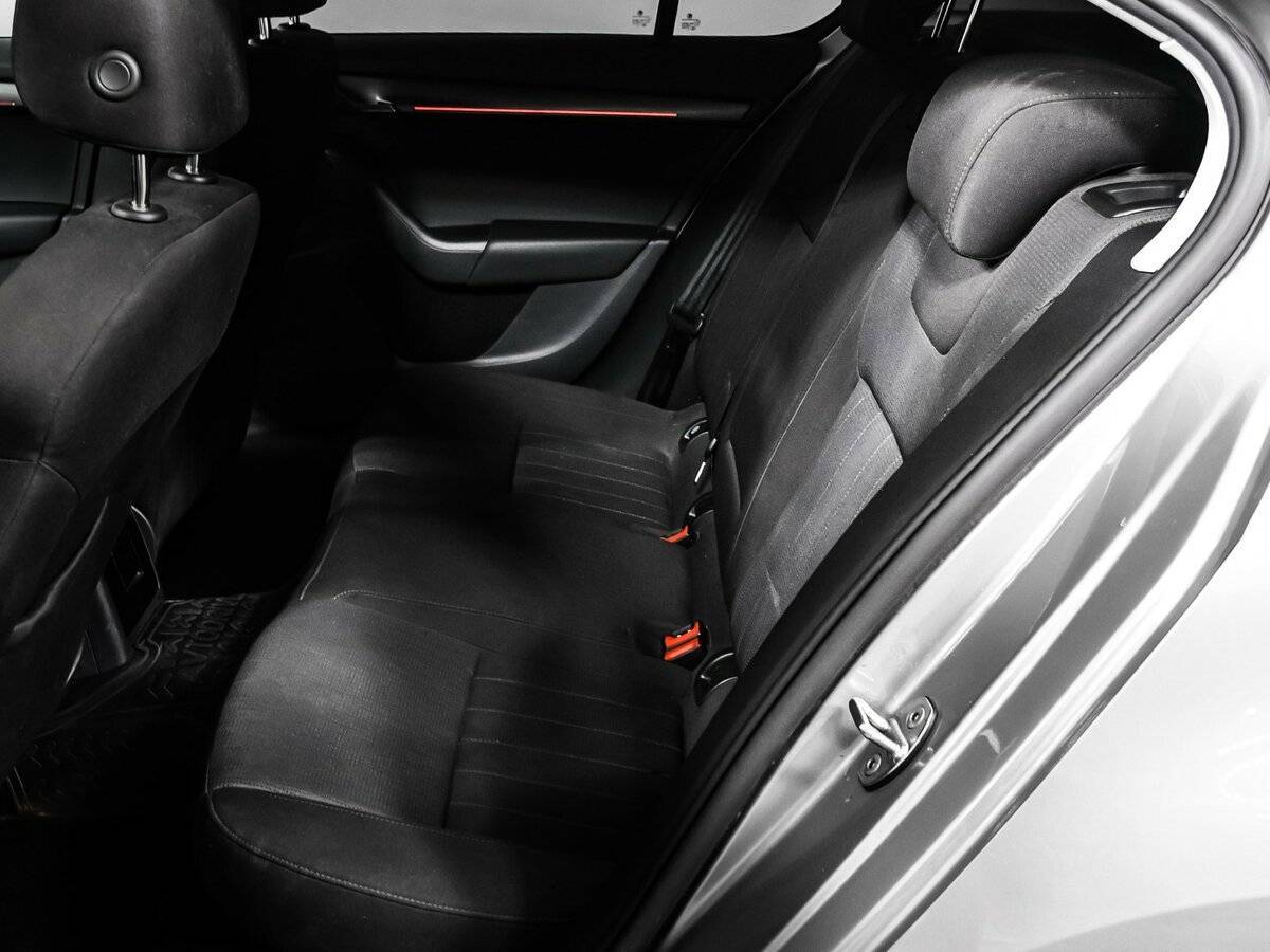 Skoda Octavia, 2018 Фото №13