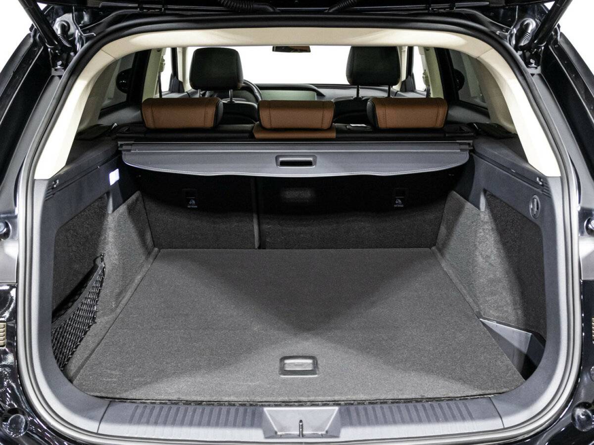 FAW Bestune T99, 2023 Фото №15