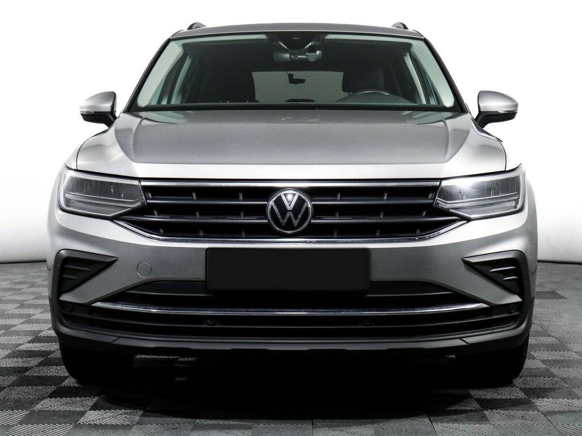 Volkswagen Tiguan, 2021 - 29 904 км. | Фото №2