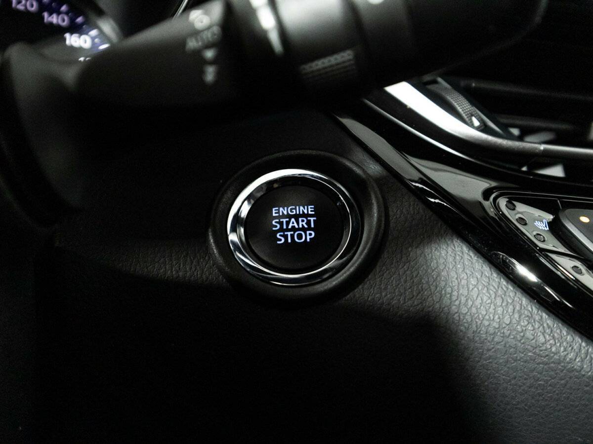 Toyota C-HR, 2020 Фото №18