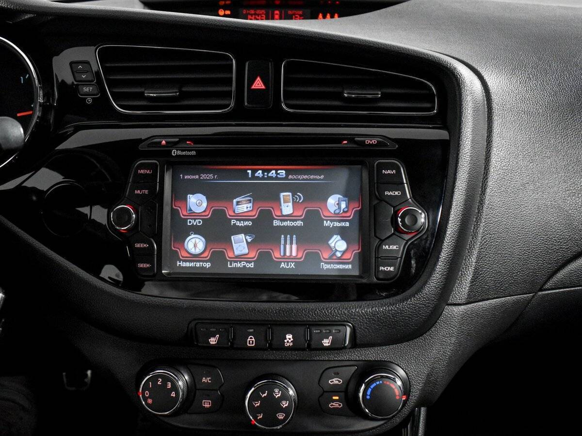 Kia Ceed GT, 2015 Фото №14