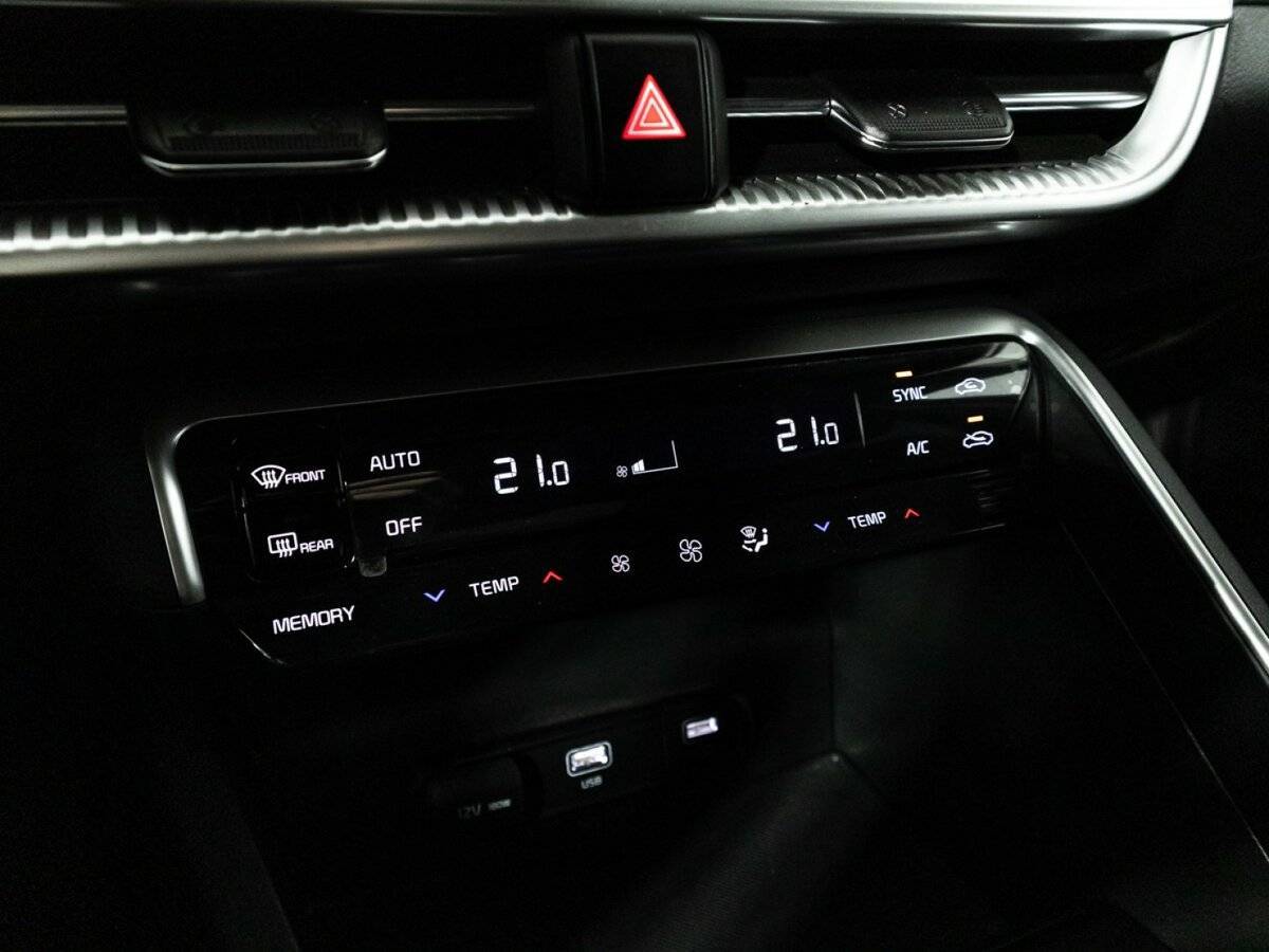 Kia K5, 2021 Фото №19