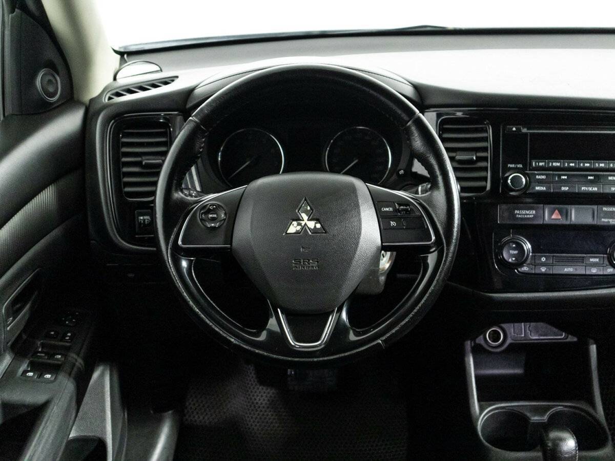Mitsubishi Outlander, 2016 Фото №16
