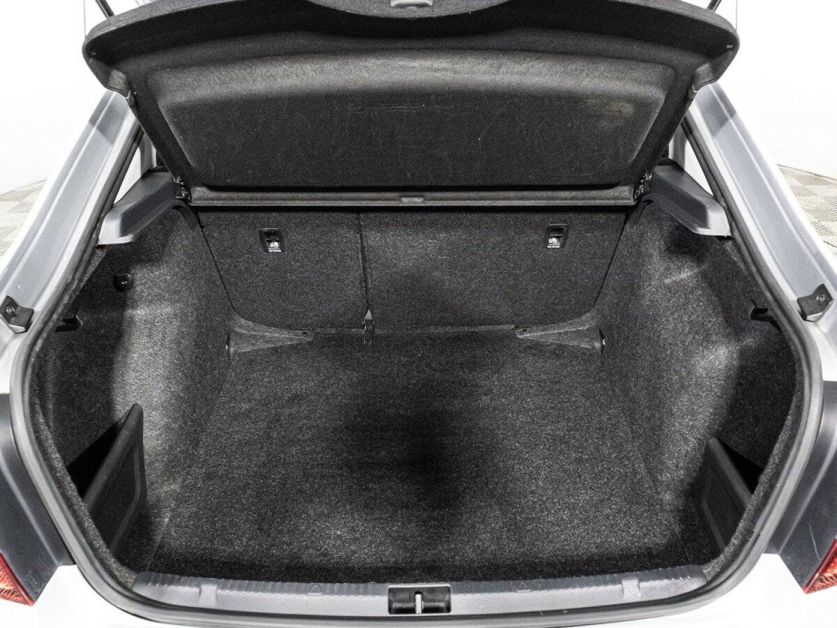 Skoda Rapid, 2018 Фото №15