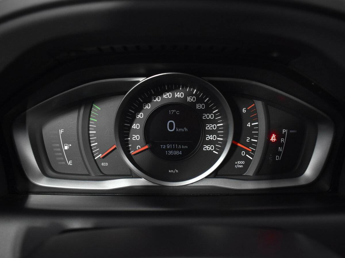 Volvo XC60, 2017 Фото №14