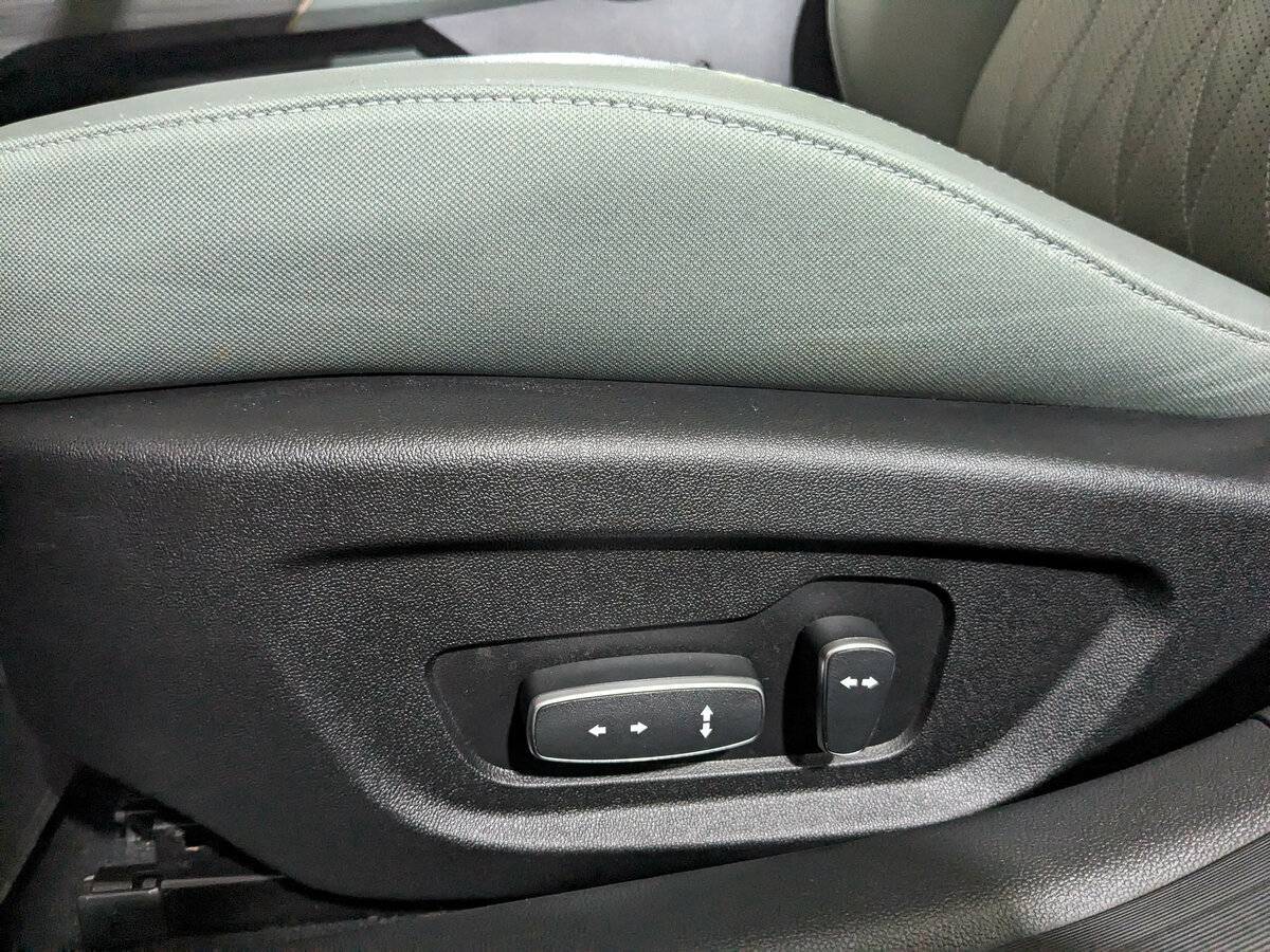 Changan Lamore, 2023 Фото №28