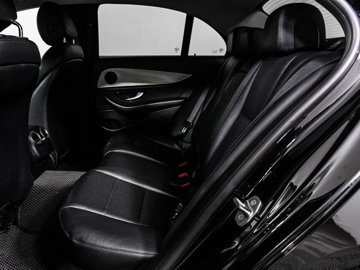 Mercedes-Benz E-Класс 200, 2017 Фото №13