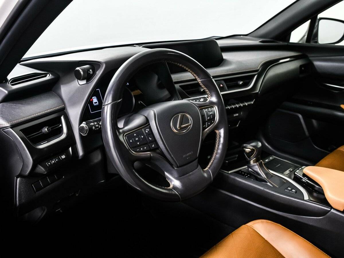 Lexus UX 200, 2019 Фото №13