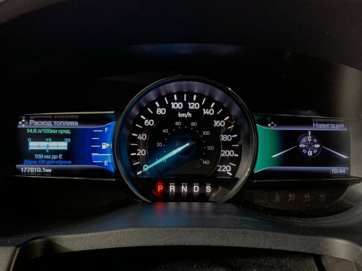 Ford Explorer, 2016 Фото №14