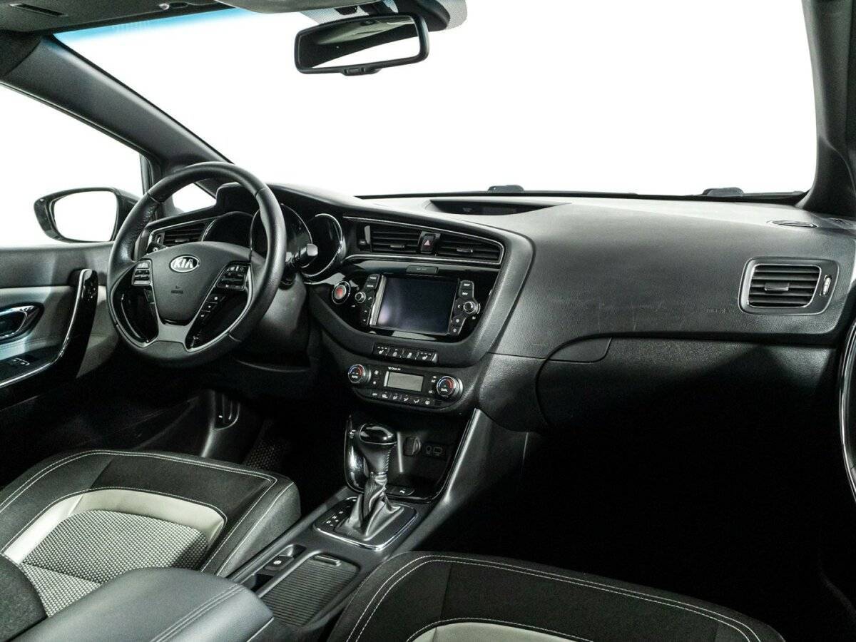 Kia Ceed, 2016 Фото №9