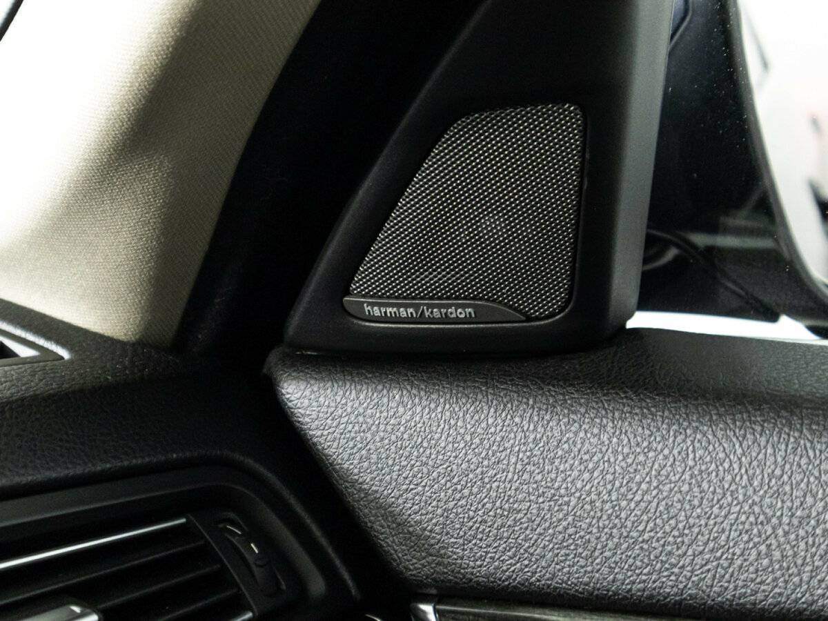 BMW 5 серии 530d xDrive, 2016 Фото №26