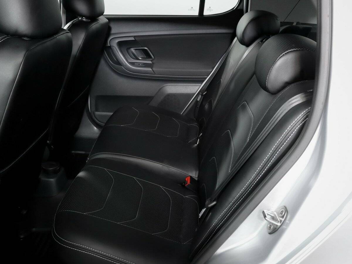 Skoda Fabia II Рестайлинг, 2014 Фото №8