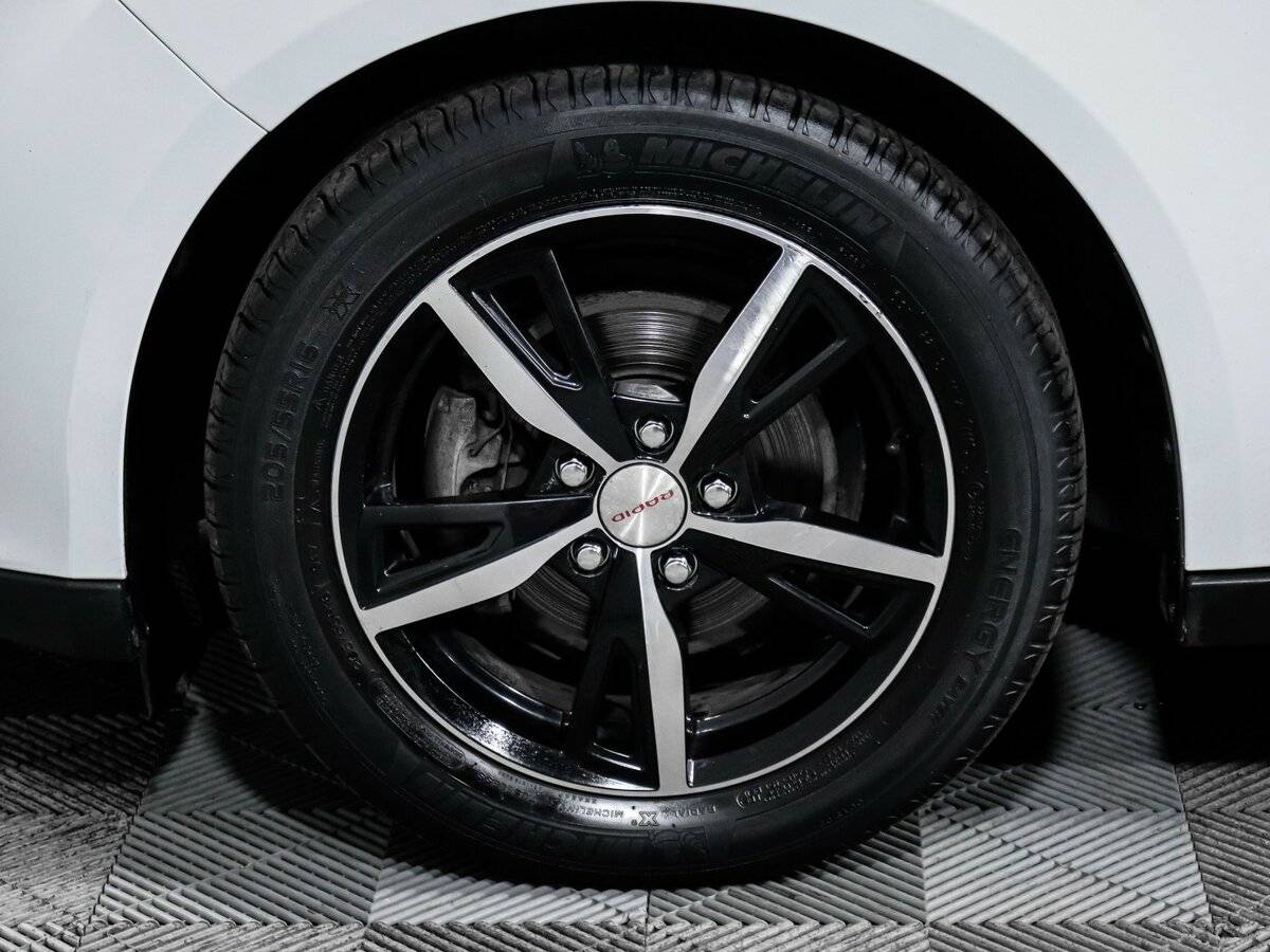 Ford Focus III Рестайлинг, 2017 Фото №12