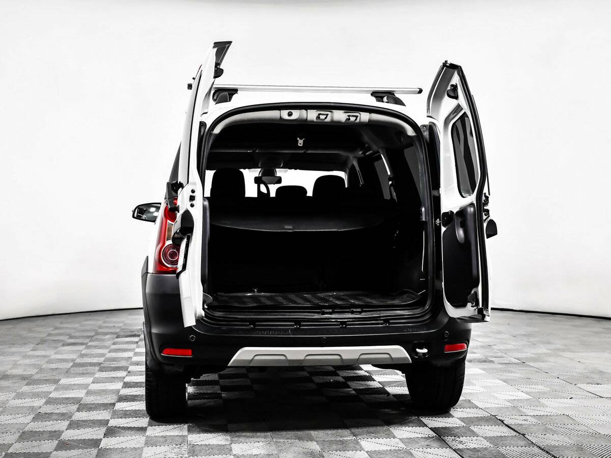 Lada (ВАЗ) Largus Cross I Рестайлинг, 2021 Фото №13