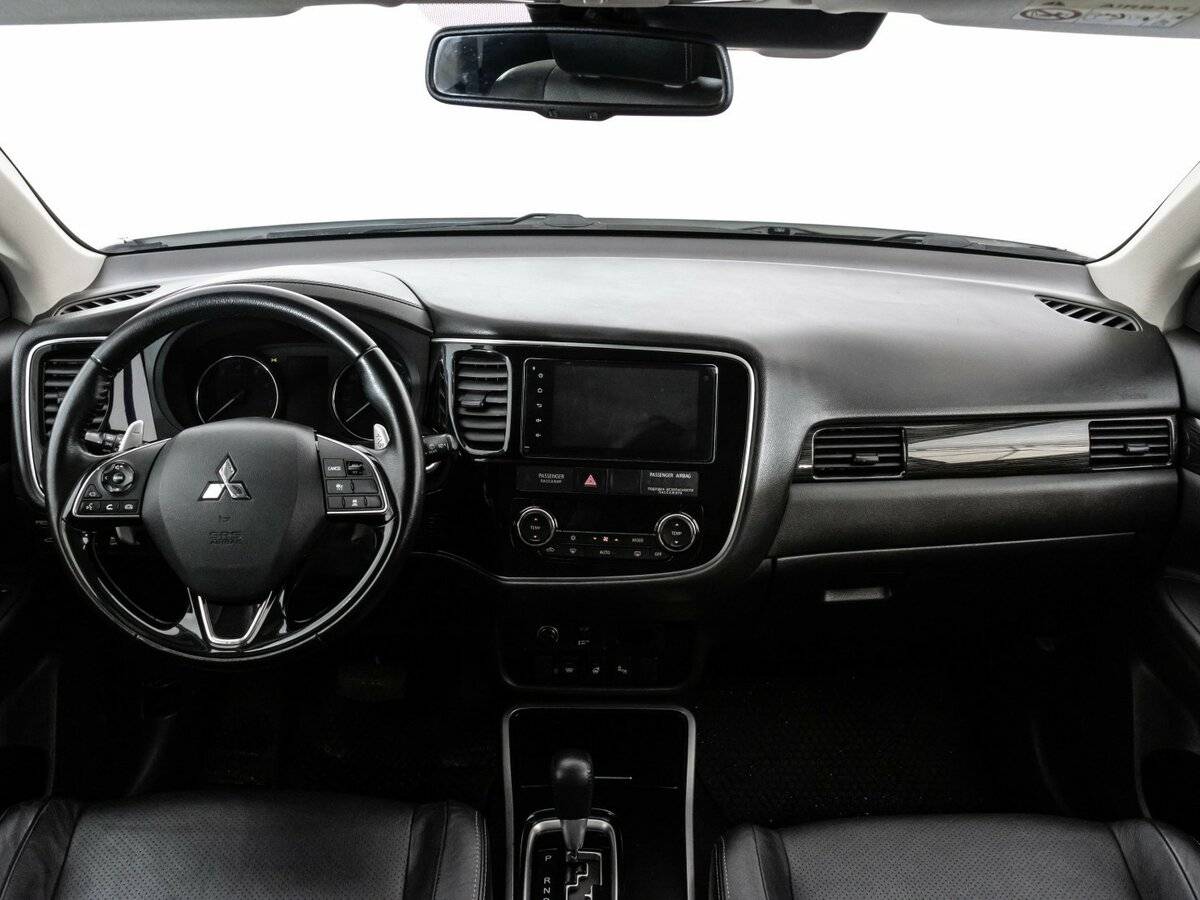 Mitsubishi Outlander III Рестайлинг 2, 2017 - 191 296 км. | Фото №8
