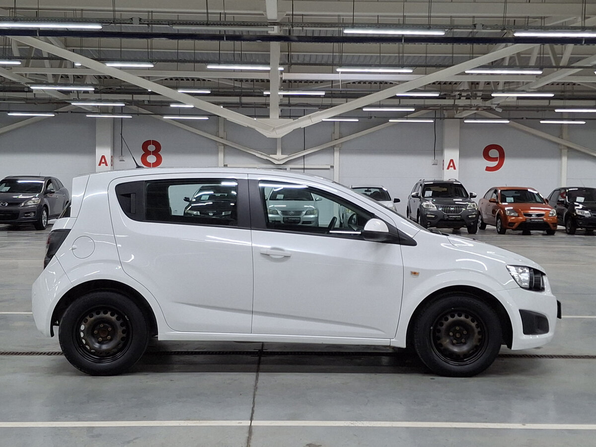 Chevrolet Aveo II, 2015 Фото №4