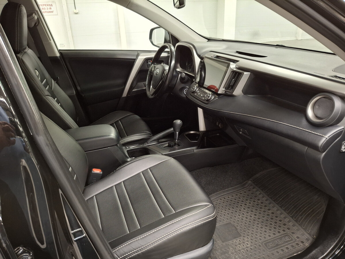 Toyota RAV4 IV (XA40) Рестайлинг, 2019 Фото №11