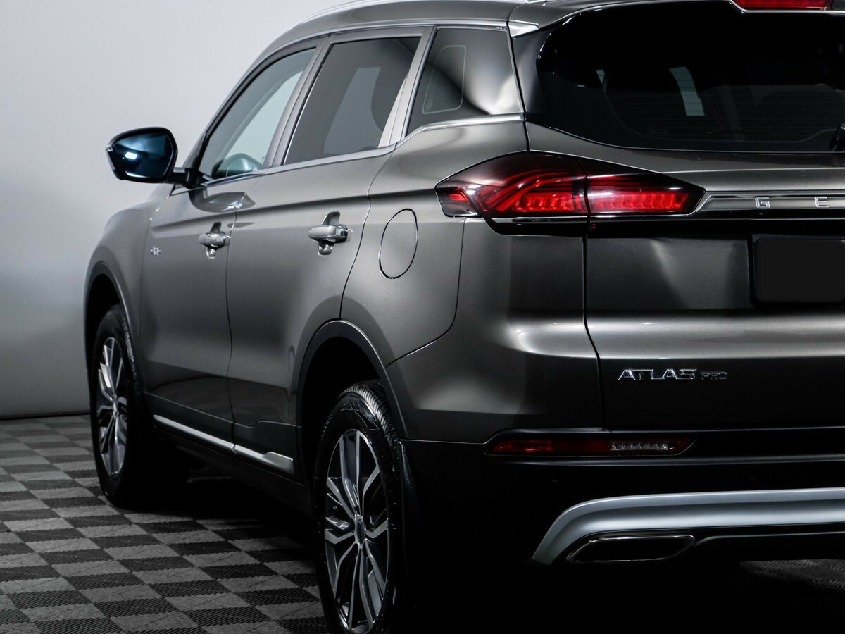 Geely Atlas Pro, 2023 Фото №18