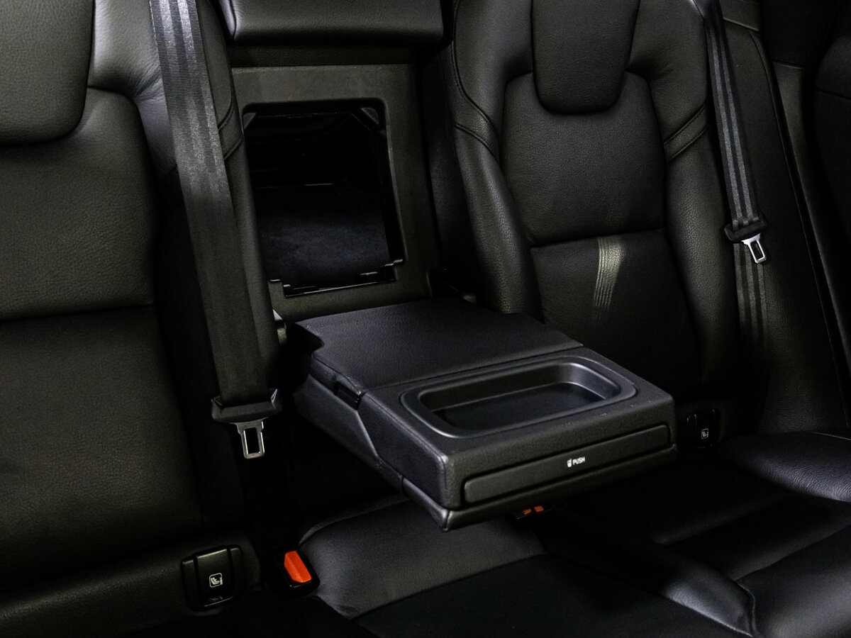 Volvo XC60 II, 2019 Фото №21