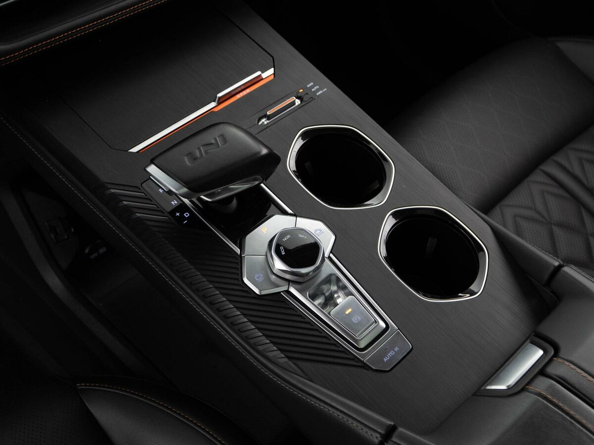 Changan UNI-K, 2023 Фото №26