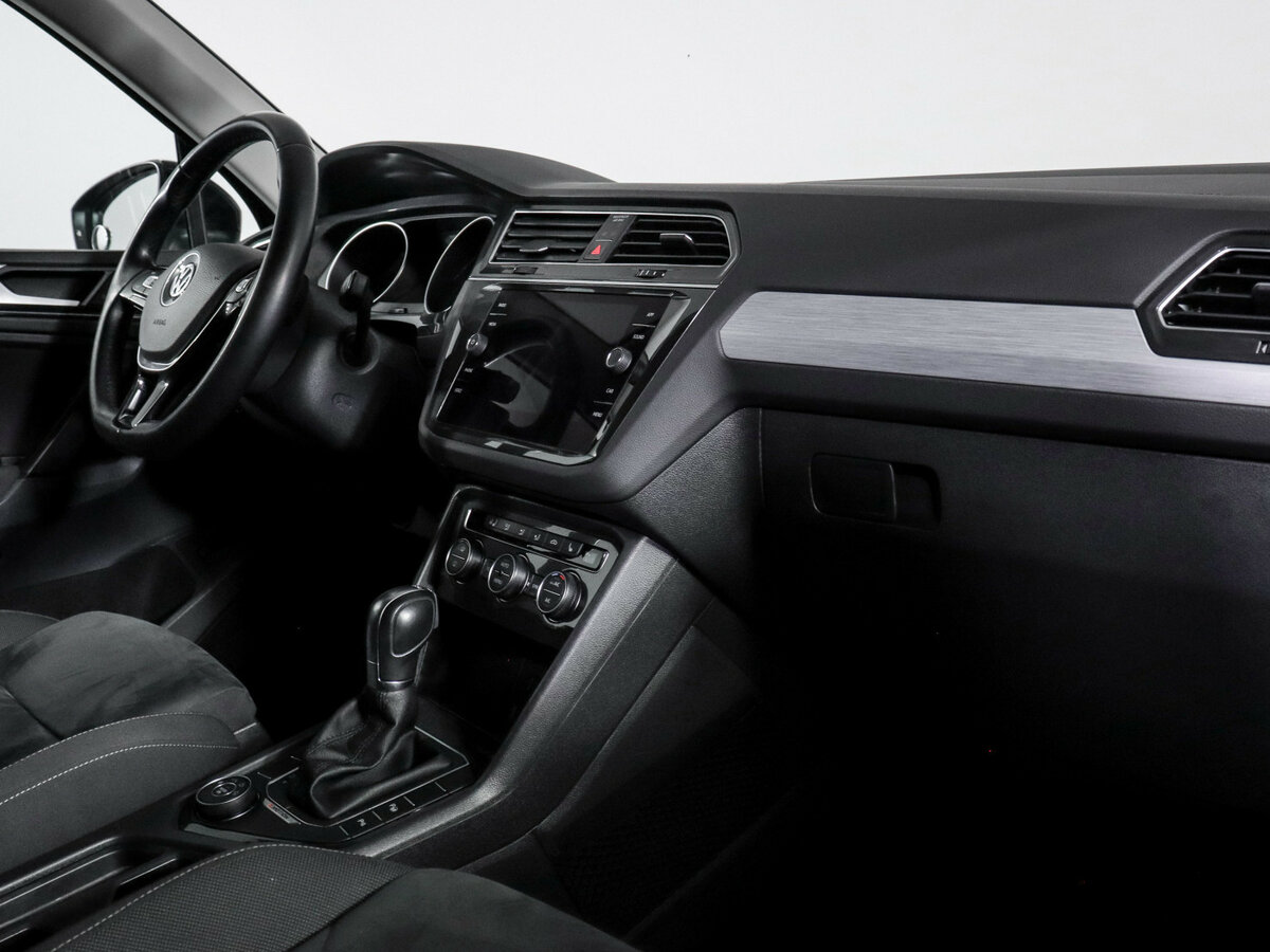 Volkswagen Tiguan II, 2018 - 88 485 км. | Фото №7