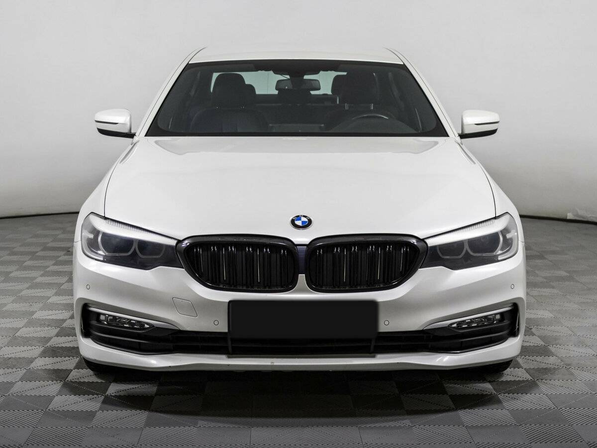 BMW 5 серии 520d VII (G30/G31/G38), 2017 - 122 000 км. | Фото №2