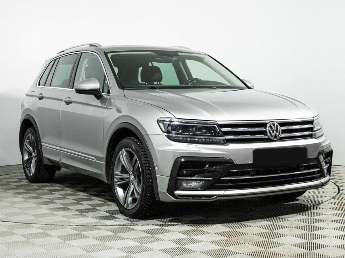 Volkswagen Tiguan II, 2018 - 152 619 км. | Фото №3