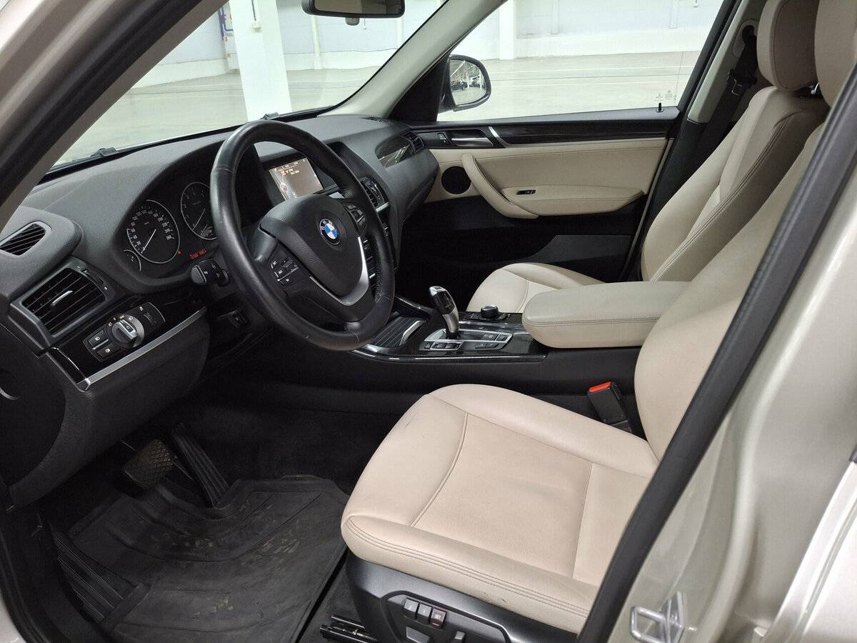 BMW X3 28i xDrive II (F25) Рестайлинг, 2015 Фото №16