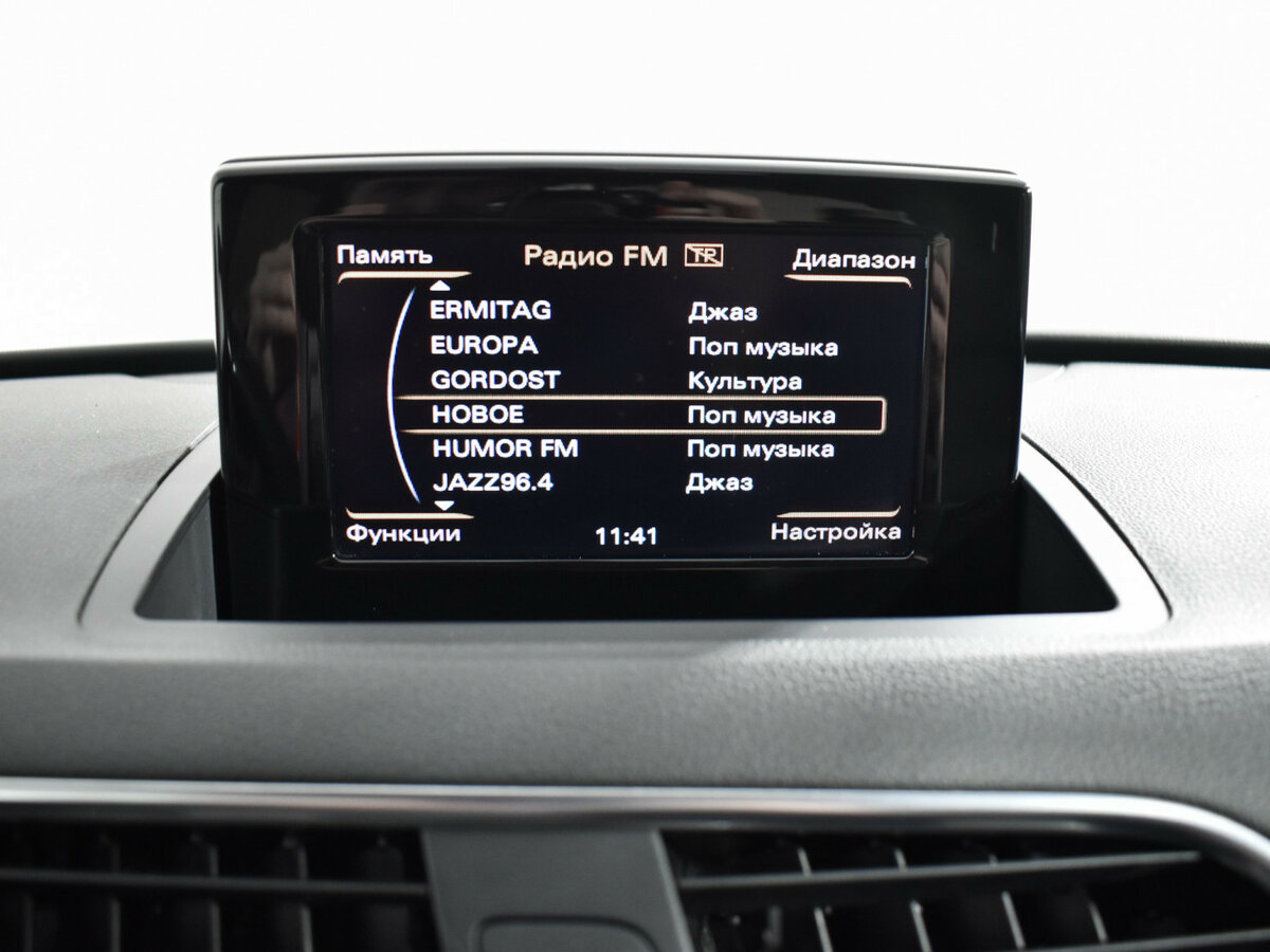 Audi Q3 I (8U) Рестайлинг, 2015 Фото №15