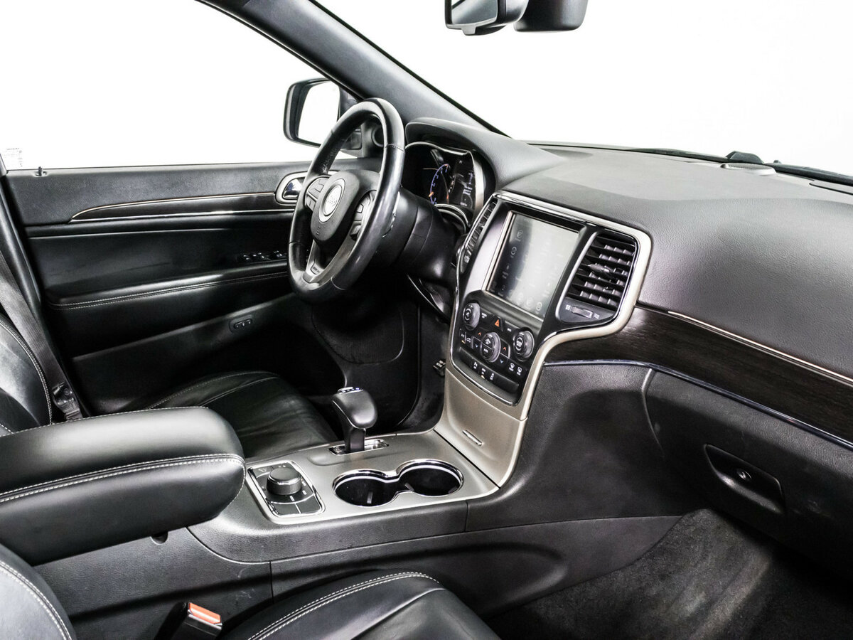 Jeep Grand Cherokee IV (WK2) Рестайлинг, 2014 Фото №7